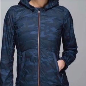 Lululemon Spring Fling puffy